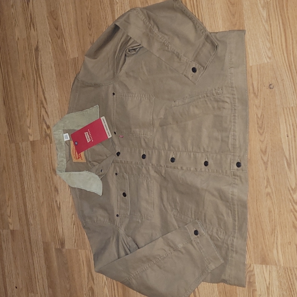 New Corduroy collared Levi's tan denim jacket sizes XL, XXL and XXXL